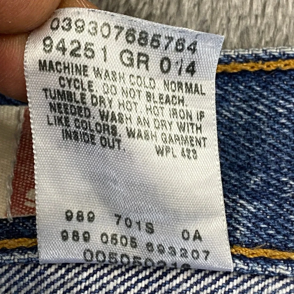 VTG Levis 505 Jeans Mens W42L30 Blue Regular Fit Straight Leg Medium Wash Y2K